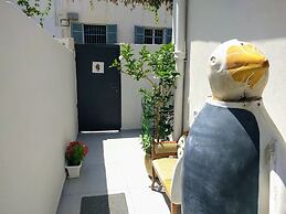 Home of Art in Neve-Tzedek Heart