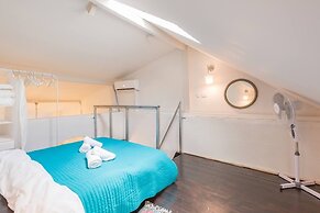 Home of Art in Neve-Tzedek Heart