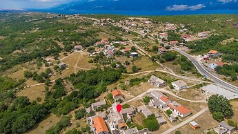 Holiday Home Stone Wall