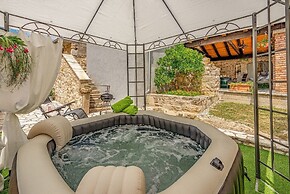 Holiday Home Stone Wall