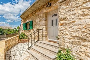 Holiday Home Stone Wall