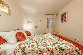 Holiday Home Stone Wall