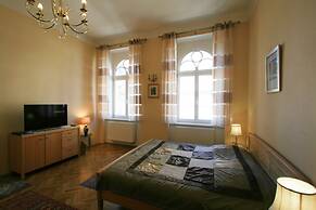 Apartment No. 20 Jaltská 3