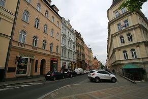 Apartment No. 20 Jaltská 3