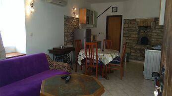 House for Families and Pets Welcome