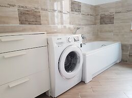 Apartment No. 16B Svahová 14