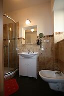 Apartment No. 10 Zeyerova 13