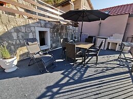 Explore old Town and all the Beauties in Omiš Staying at Apartment Olm