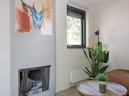 Well-kept Bungalow With a Fireplace in the Veluwe