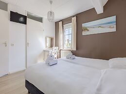 Restyled Villa With Dishwasher, Near the Sea in Domburg