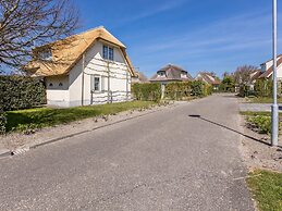 Restyled Villa With Dishwasher, Near the Sea in Domburg