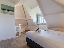 Restyled Villa With Dishwasher, Near the Sea in Domburg
