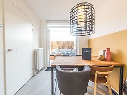 Modern Apartment, Just 4 km. From Maastricht