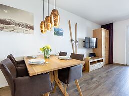Spacious Apartment in Piesendorf With Sauna