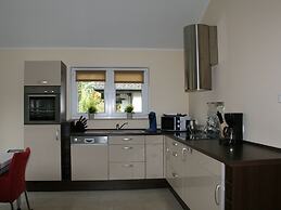 Holiday Home in Hinterhausen Gerolstein