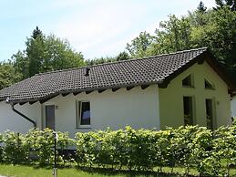 Holiday Home in Hinterhausen Gerolstein