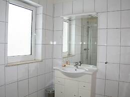 Holiday Home in Hinterhausen Gerolstein