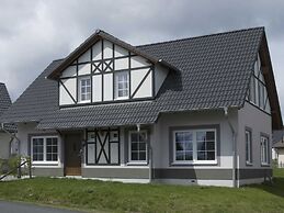 Restyled Villa with Washing Machine near River Moselle