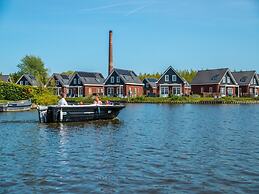 Beautiful House With Sauna Near Ijsselmeer