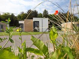 Luxury Chalet With two Bathrooms, Near the sSa on Texel