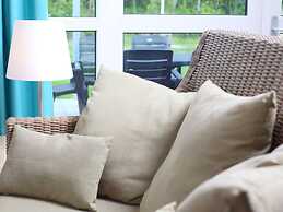 Luxury Chalet With two Bathrooms, Near the sSa on Texel