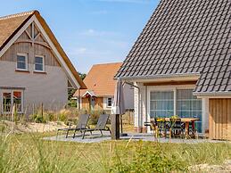 Luxurious Villa With Dishwasher, Only 500 m. From the sea