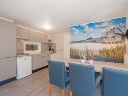 Comfortable Chalet With Dishwasher, Beach at Walkingdistance