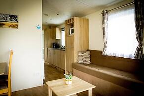 Well-furnished Chalet Near the Loonse