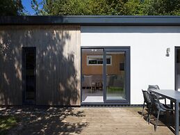 Modern Chalet With Microwave, Beach Within Walking Distance