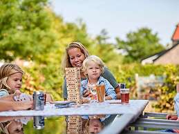 Beautiful Farm Villa With Large Garden in Limburg