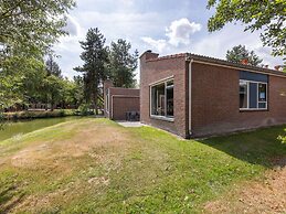 Restyled Bungalow with Dishwasher near Nature Reserve