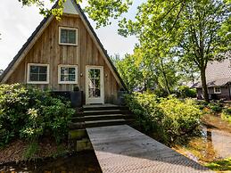 Romantic Cottage With a sun Shower