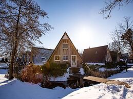 Romantic Cottage With a sun Shower