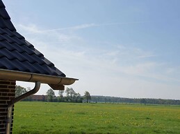 Romantic Cottage With a sun Shower