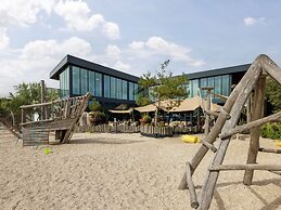 Comfortable Lodge With Dishwasher, in Bloemendaal