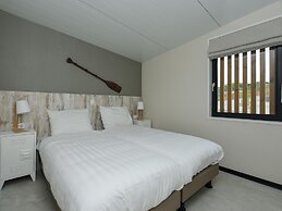 Comfortable Lodge With Dishwasher, in Bloemendaal