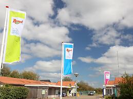 Single Storey Lodge With Dishwasher, Near the Beach