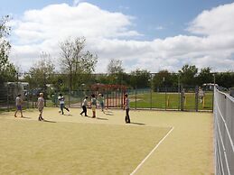 Single Storey Lodge With Dishwasher, Near the Beach