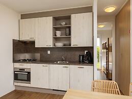 Single Storey Lodge With Dishwasher, Near the Beach