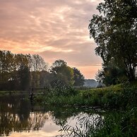 Fine Chalet near Water with Woodfired Hot Tub