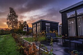 Fine Chalet near Water with Woodfired Hot Tub