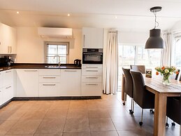 Beautiful Holiday Home With Bubble Bath