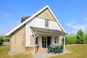 Villa in Arcen With Free Thermal Bath Access