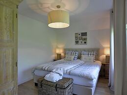 Spacious Countryside Villa