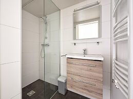 Well-kept Bungalow With Microwave Near Valkenburg