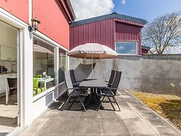 Well-kept Bungalow With Microwave Near Valkenburg