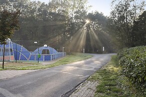 Getaway With Covered Veranda