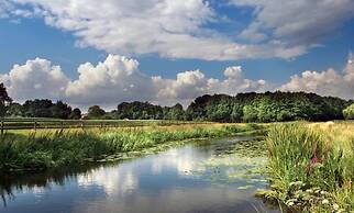 Getaway With Covered Veranda