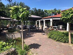 Comfortable Villa With Combi-microwave in Green Surroundings