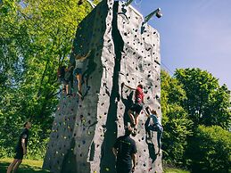 Well Furnished Mobile Home with Dishwasher near Water